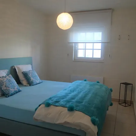 Apartamento In Near Scenic Beach, Cleaning Included *